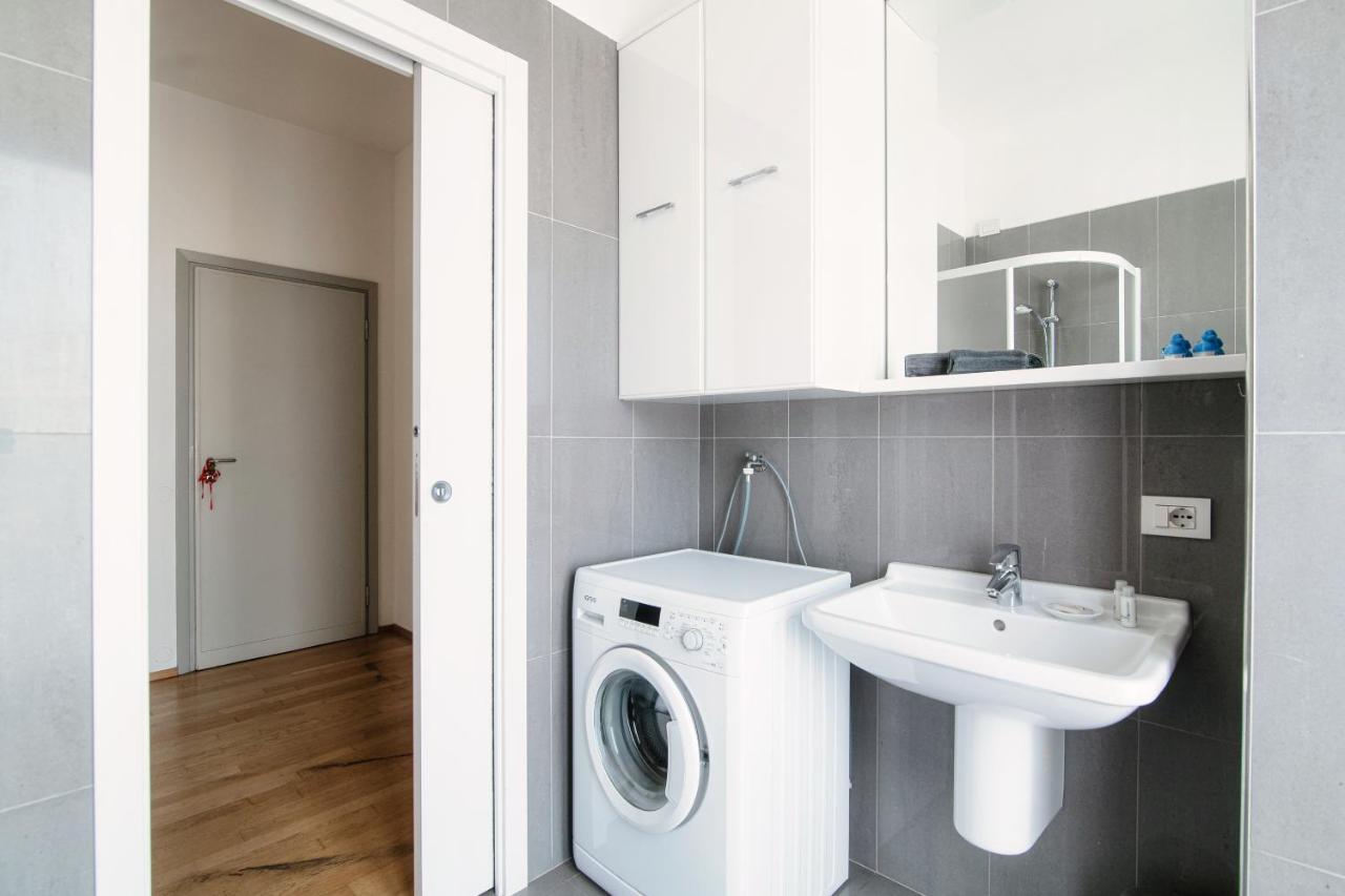 Apartament Lake View - Downtown Como Zewnętrze zdjęcie